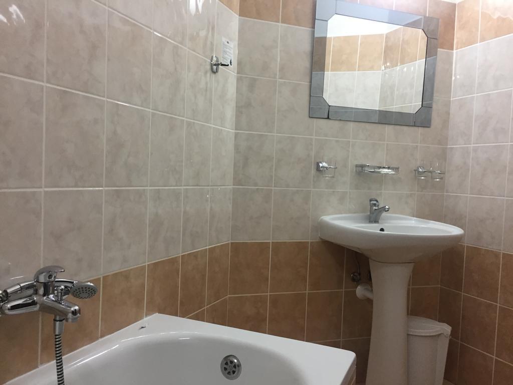 Hotel U Tri Lvu Τσέσκε Μπουντεγιόβιτσε Εξωτερικό φωτογραφία