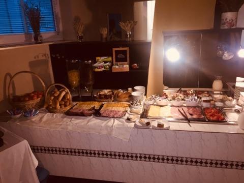 Hotel U Tri Lvu Τσέσκε Μπουντεγιόβιτσε Εξωτερικό φωτογραφία